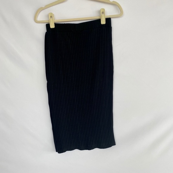 🎉HP 🎉 Black Button Up Midi Skirt - Picture 3 of 5